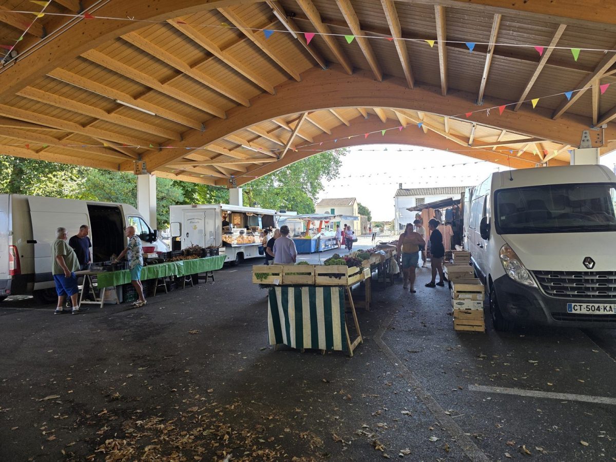 Marché-Saint-Michel-en-l’Herm-Halles