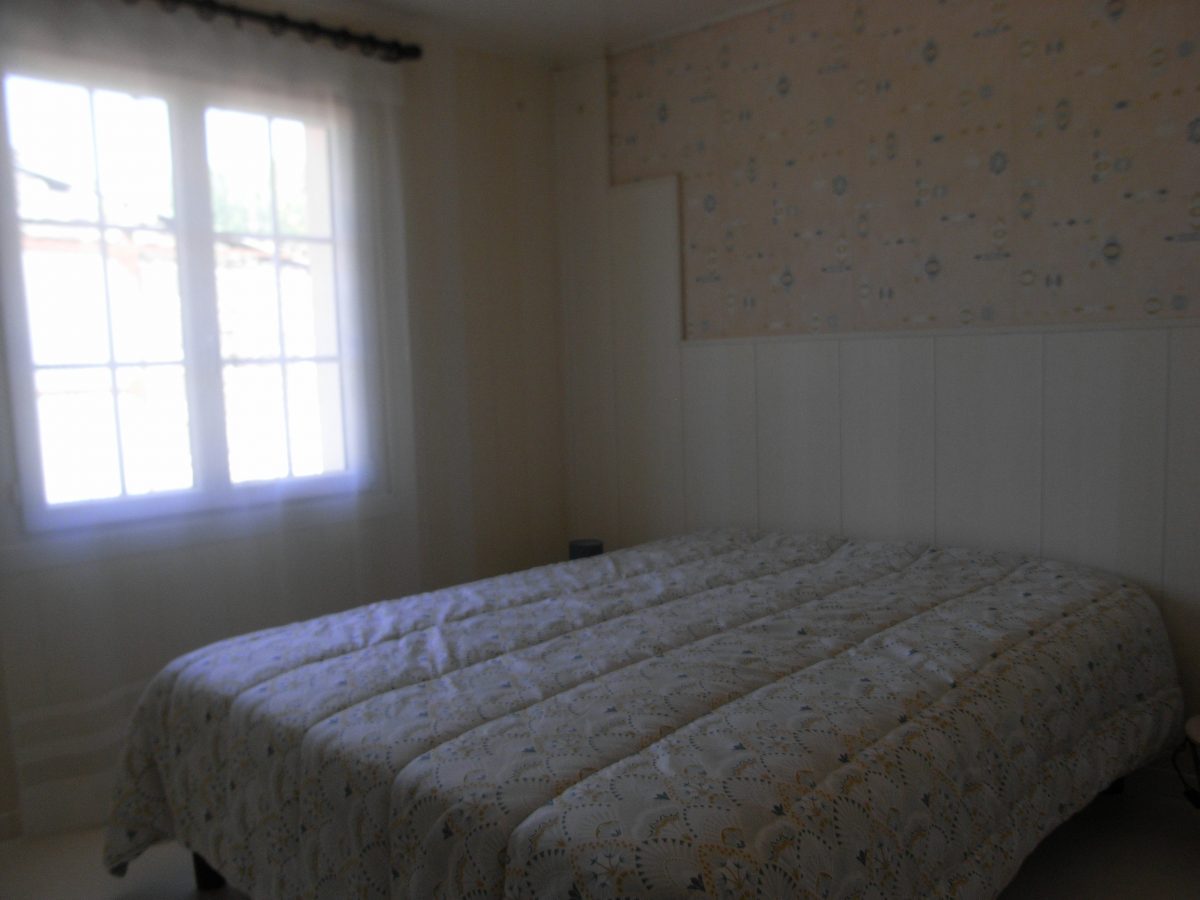 Meublé COUSSOT_Lairoux_Chambre 2