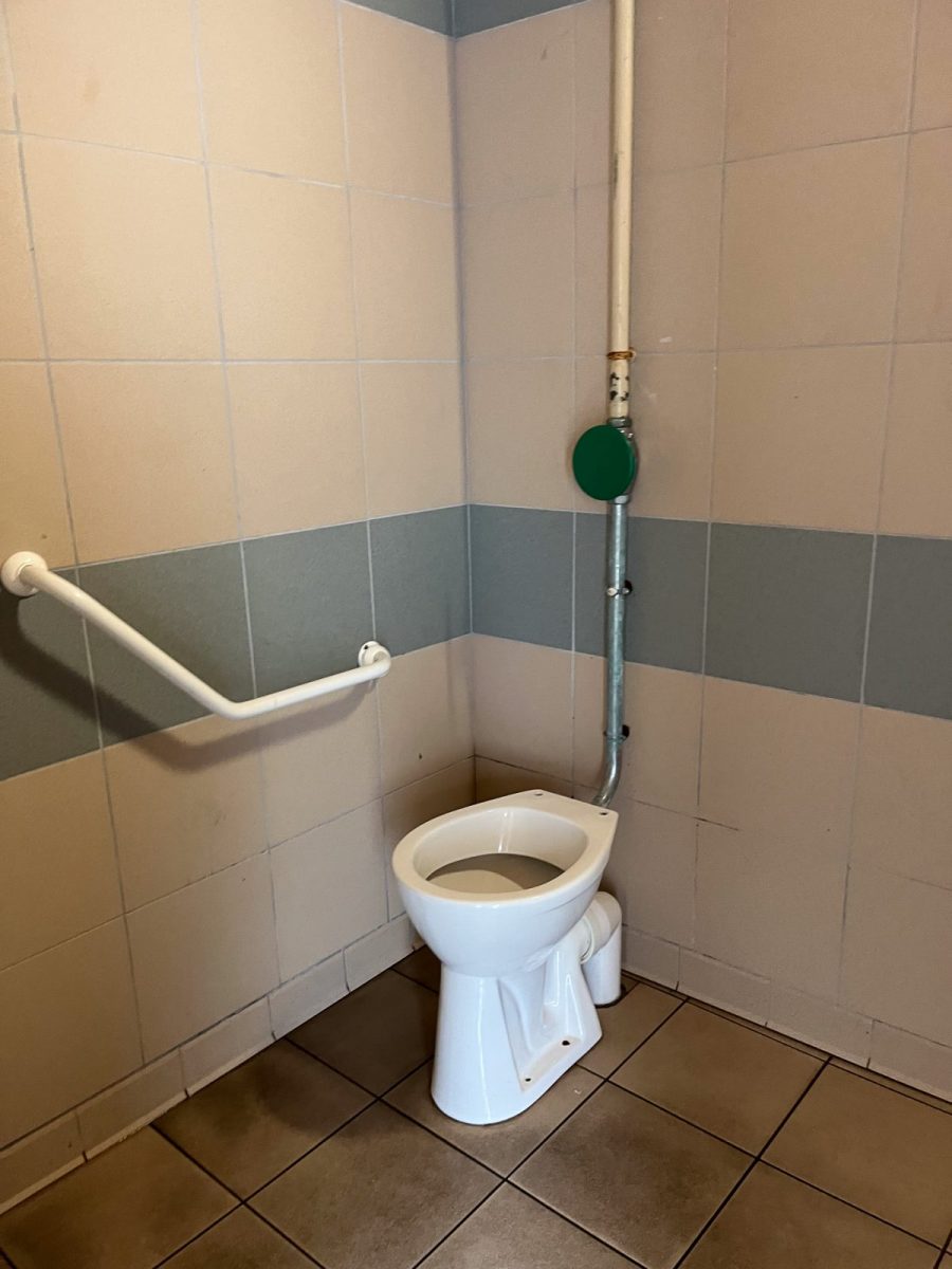 Toilettes publiques -Office de Tourisme – La Faute-sur-Mer (5)