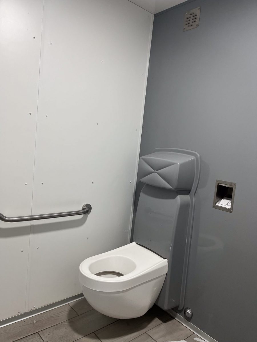 Toilettes publiques -mairie – La Faute-sur-Mer