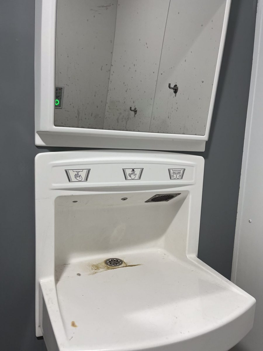 Toilettes publiques -mairie – La Faute-sur-Mer