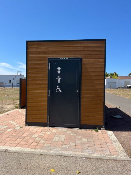 Toilettes publiques – Le Parc