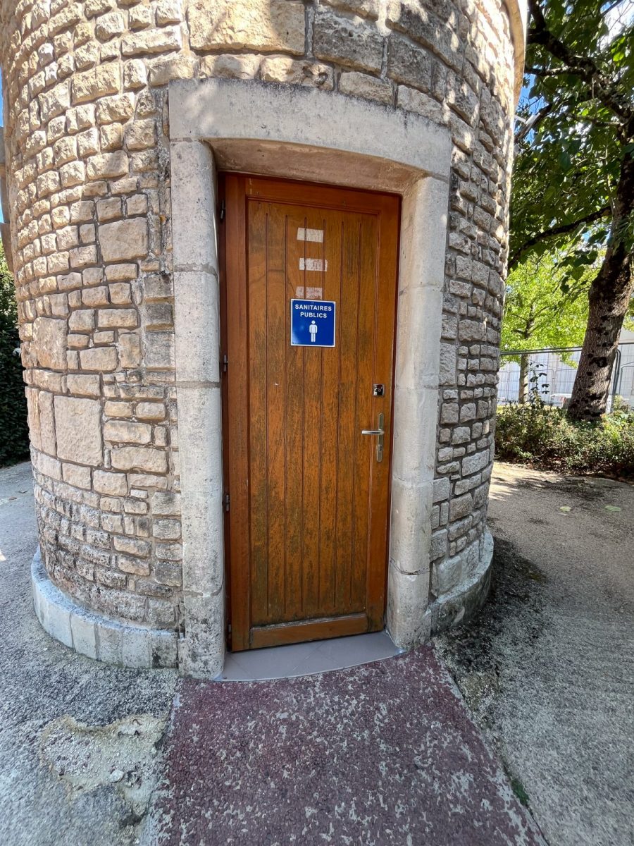 Toilettes-publiques-Dumaine-Luçon