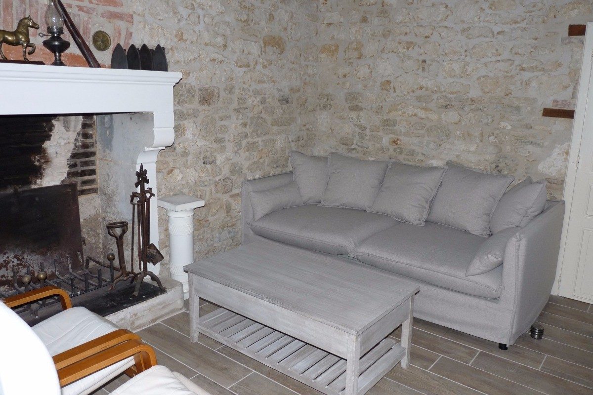 214017 – salle commune – coin salon