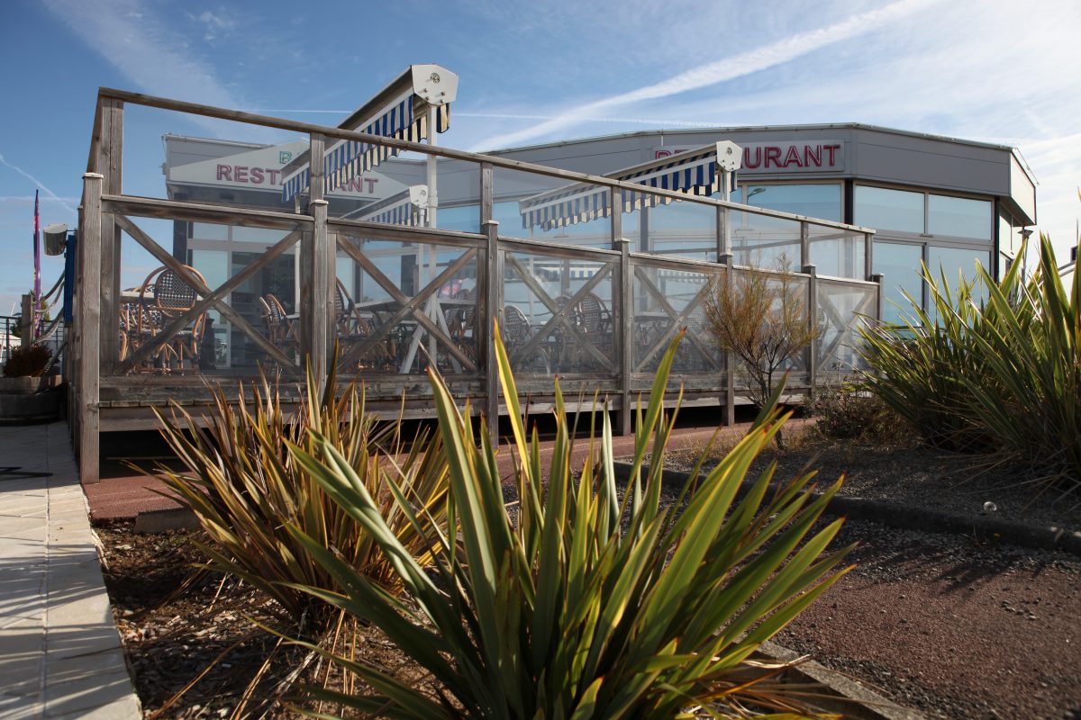 Restaurant-Casino-des-dunes-lafautesurmer-Vue exterieure