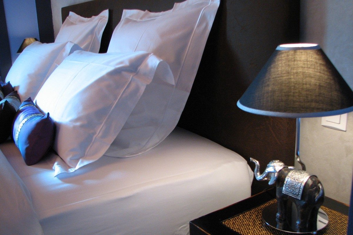 40247 – Draps en satin