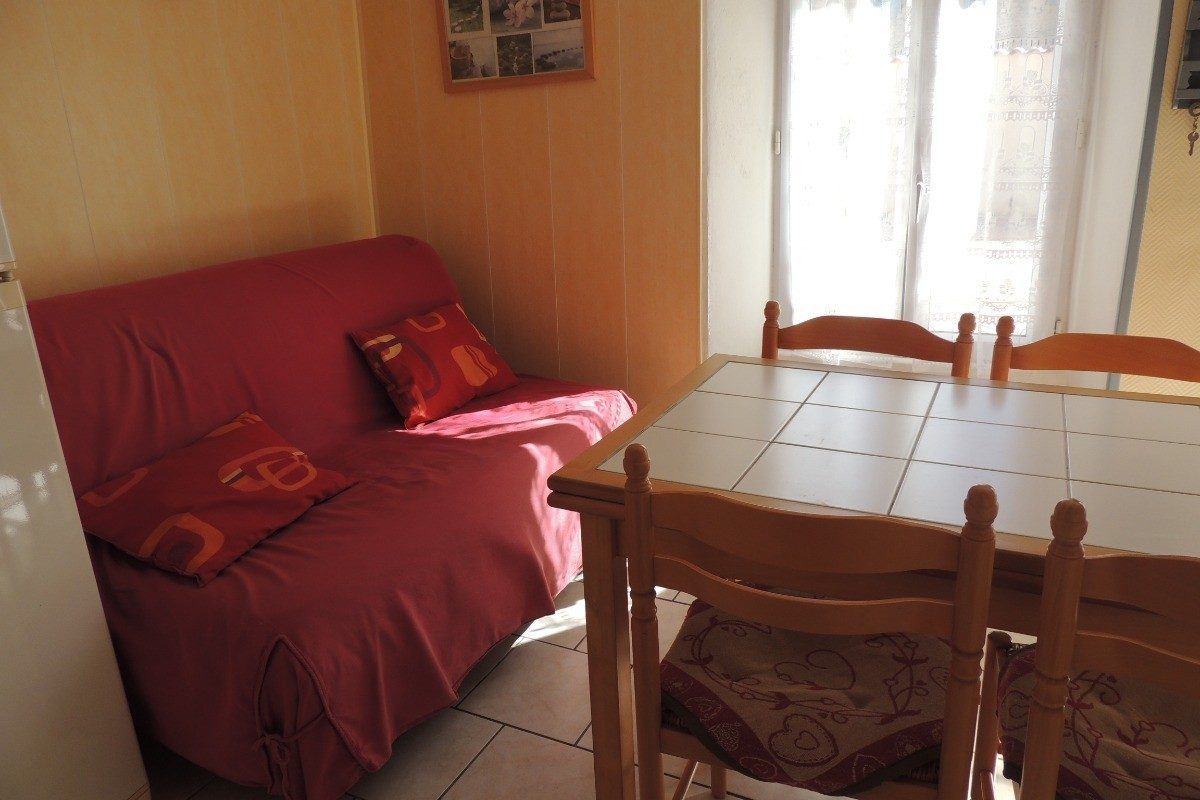 54350 –