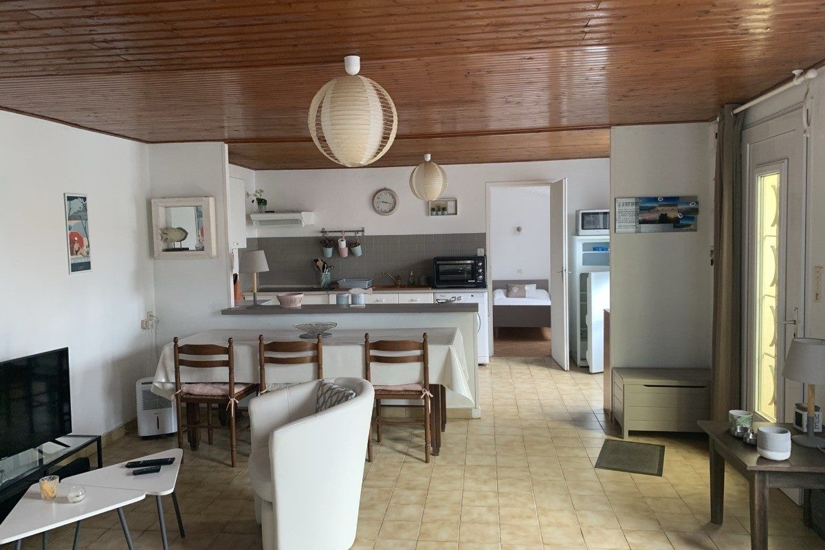 295057 –