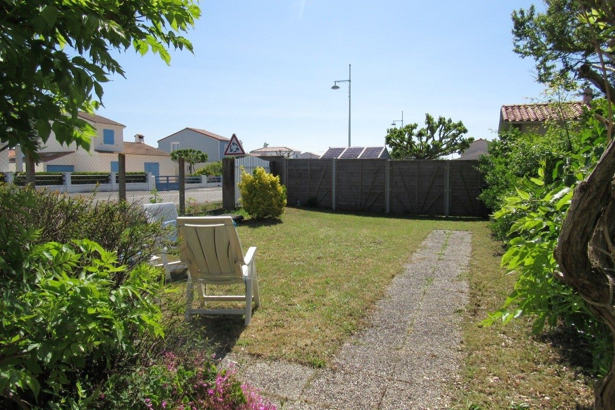 343165 – Jardin clos attenant