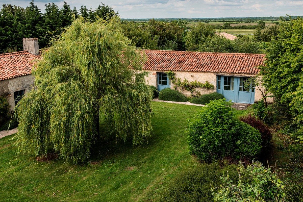40250 – Ancienne porterie de l’abbaye de Moreilles
