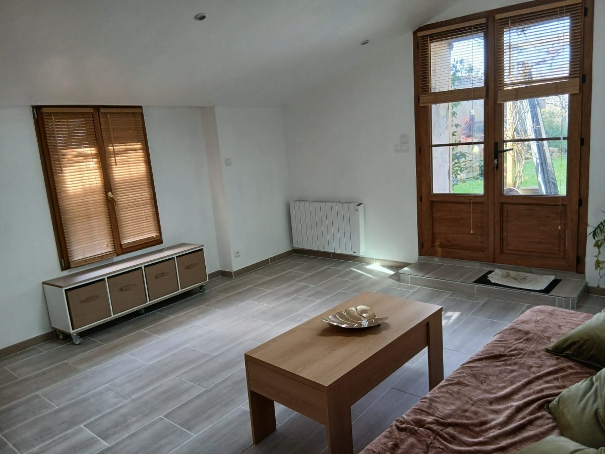 Meublé La Maisonnée_Saint Michel en L&rsquo;Herm_Chambre