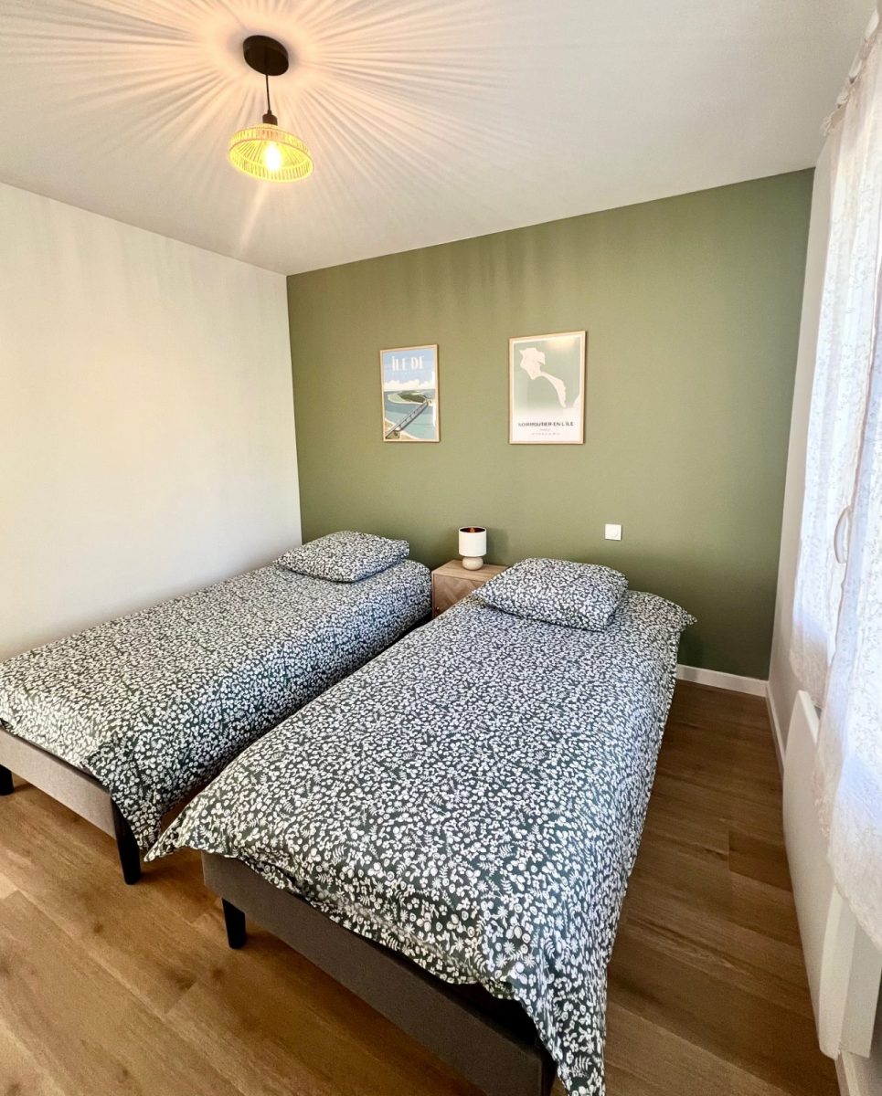 Meublé Roudin_Bessay_Chambre 2