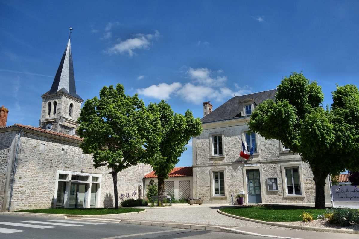 mairie Lairoux 01