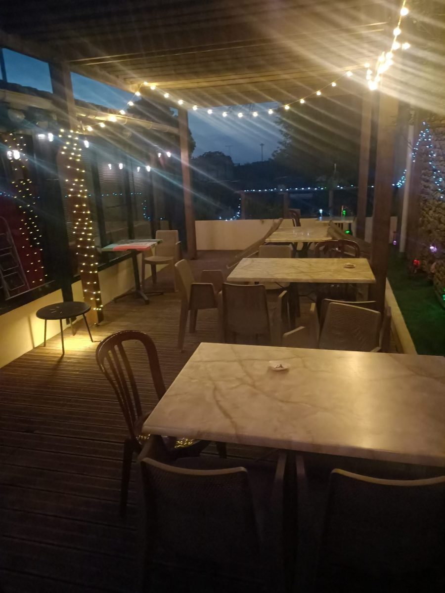 O-Comptoir-du-marais-Vouille-les-marais-terrasse